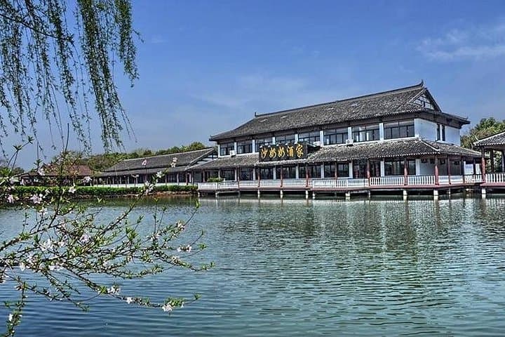 Private Day Transfer from Shanghai to Changshu — Yushan, Shang Lake & Shajiabang photo 2