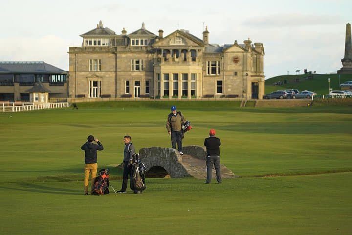 Edinburgh to St Andrews Private Driving Tour: Golf, History & Coastal Villages photo 2
