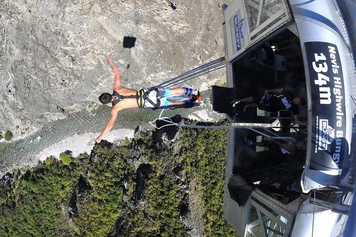 10-Day Adrenalin Tour New Zealand: Skydiving, Bungy, Rafting & Heli MTB photo 2