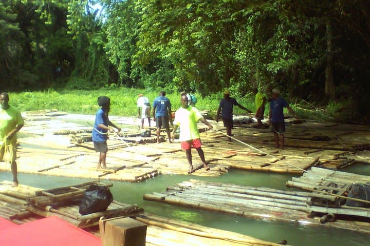 Montego Bay Bamboo Rafting: Radeaux & Balsa River Experience photo 5