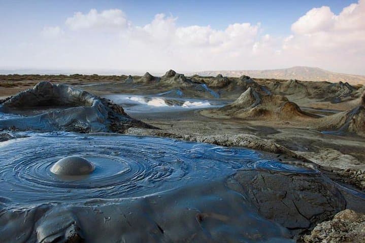 4-Day Local Immersion in Azerbaijan: Baku, Gobustan & Lahij photo 2