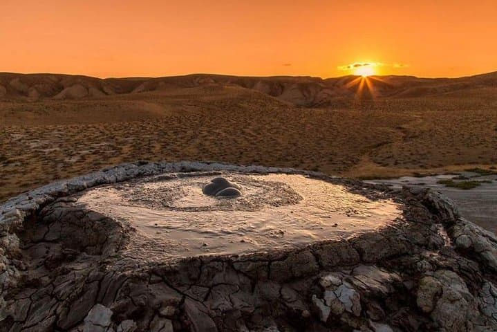 4-Day Local Immersion in Azerbaijan: Baku, Gobustan & Lahij photo 5