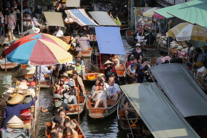 Paddle Through Damnoen Saduak: Floating Market Day Trip from Bangkok photo 2