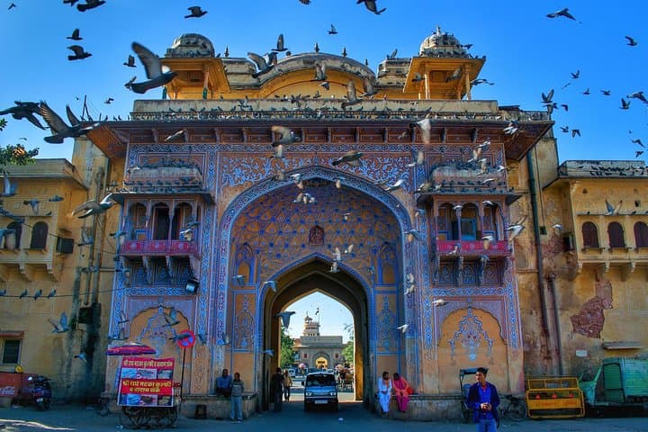 Private Jaipur Overnight Tour from Delhi — Amber Fort, Hawa Mahal & Jal Mahal photo 4