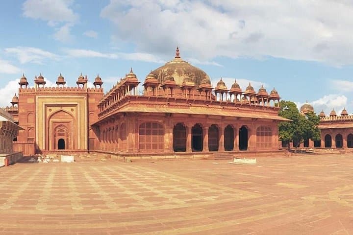 Private Taj Mahal Overnight Tour from Delhi: Sunrise, Sunset & Agra Highlights photo 3