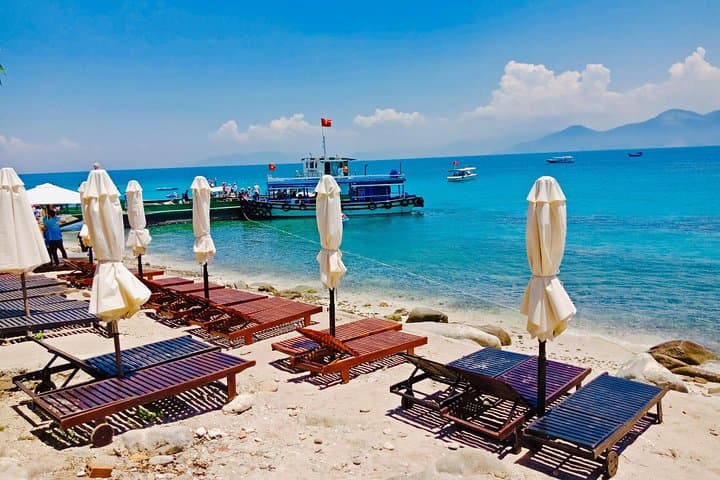 Half-Day Snorkeling at Hon Mun — Private Tour from Nha Trang with Floating Lunch photo 3
