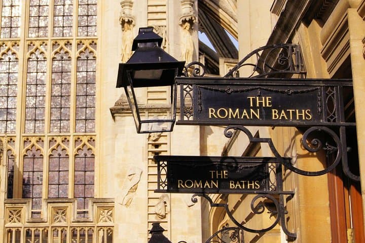 Stonehenge and Bath Day Trip from London — Roman Baths & Prehistoric Stones photo 4