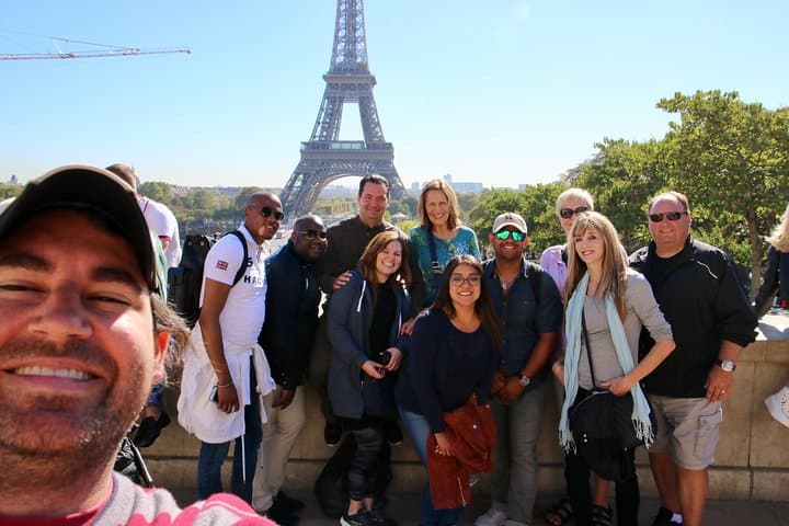 Paris Top Sights Half-Day Walking Tour: Montmartre, Sacré‑Cœur & Eiffel Views photo 6