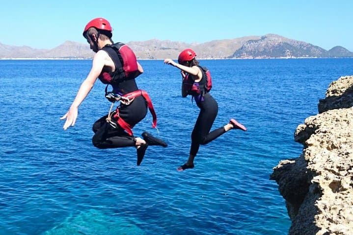 Serra de Tramuntana Cliff Jumping: Mallorca Small-Group Adventure photo 5