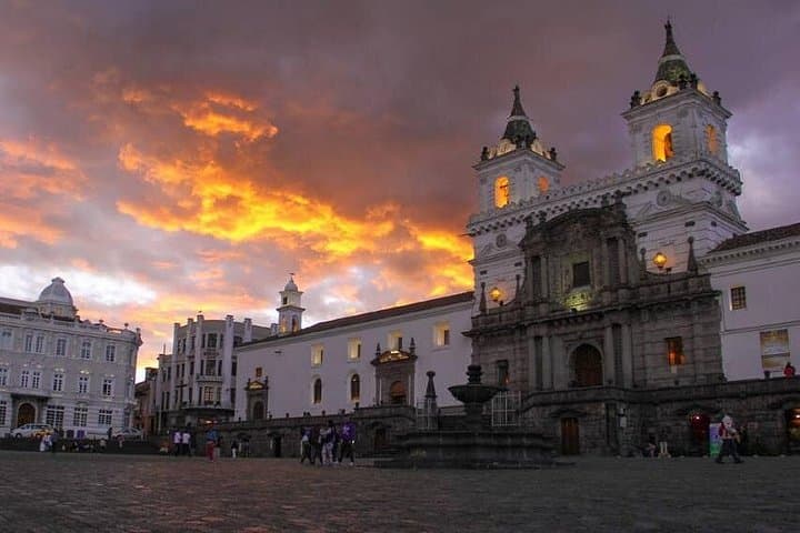 Quito Weekend: Historic City Tour & Middle of the World Experience photo 4