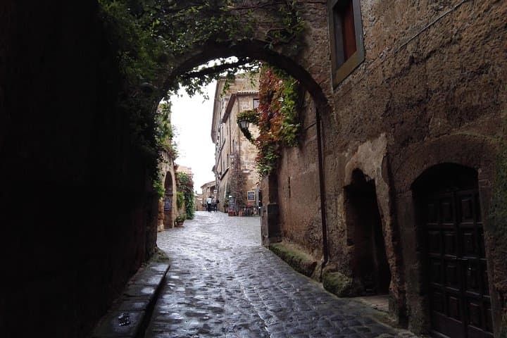 Civitavecchia Shore Tour: Orvieto & Civita di Bagnoregio Day Trip photo 2