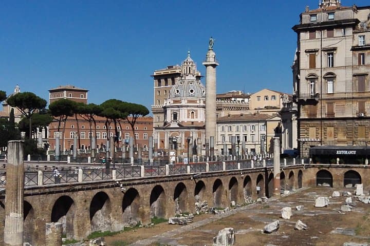 Civitavecchia Shore Tour: Rome Highlights & Cerveteri Etruscan Ruins (Private) photo 2