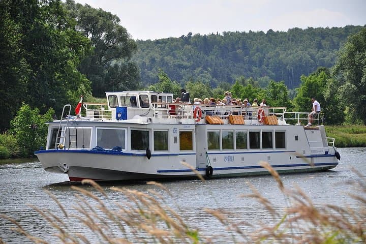 Cracow Panorama Boat Tour: 60-Minute Vistula River Sightseeing Cruise photo 2