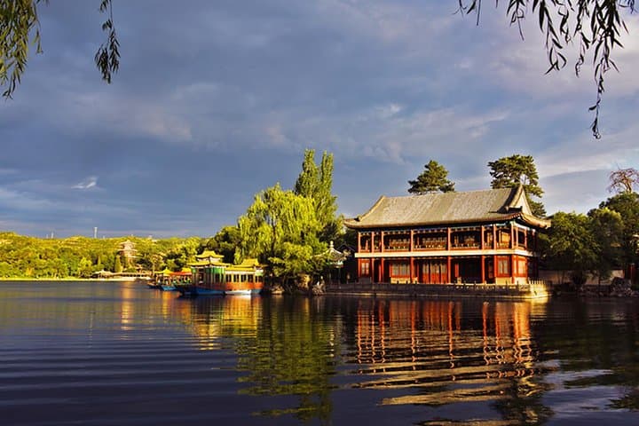 Hike Jinshanling Great Wall & Explore Chengde Summer Resort — Day Trip from Beijing photo 3