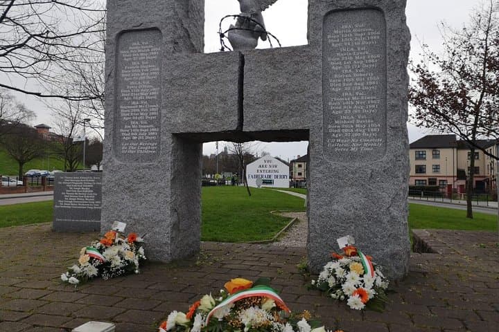 Bloody Sunday Walking Tour Derry: Bogside History & Free Derry Corner photo 3