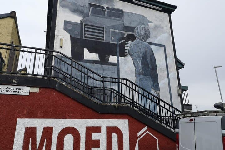 Bloody Sunday Walking Tour Derry: Bogside History & Free Derry Corner photo 5