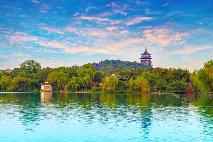 Fast Pass Hangzhou Essential Day Tour: West Lake, Tea Villages & Historic Qinghefang photo 1