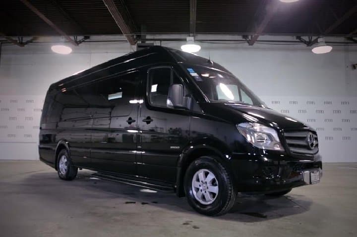 Private Chicagoland Airport Transfer by Mercedes Sprinter — Midway & O'Hare
