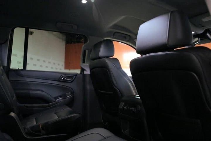 Private Luxury 6-Pax SUV Limo Transfer to/from Chicagoland Airports photo 2