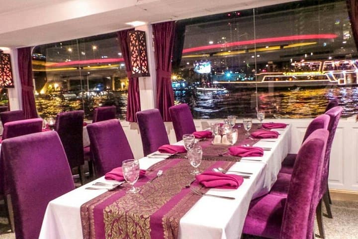 Evening Chaophraya Dinner Cruise: Bangkok River Buffet & Live Music photo 4