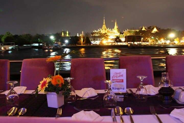 Evening Chaophraya Dinner Cruise: Bangkok River Buffet & Live Music photo 6