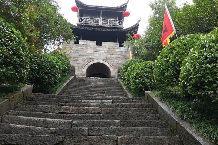 Southern Great Wall & Furong Old Town: Self-Guided Day Trip from Fenghuang photo 4