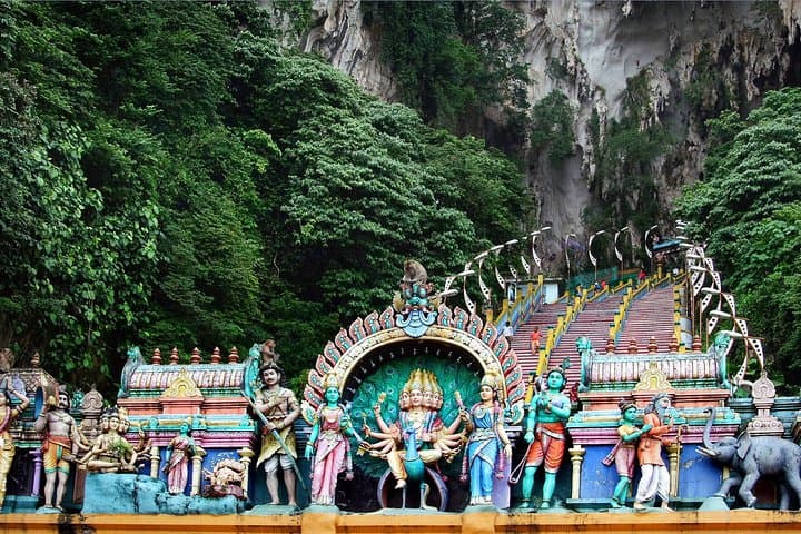 Batu Caves Tour: Climb the 272 Steps to Kuala Lumpur’s Limestone Temple photo 6