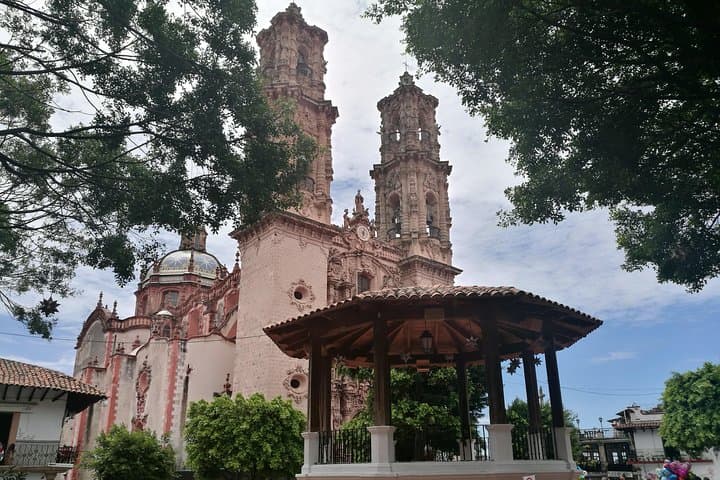 Taxco Silver Town Day Tour — Breakfast, Lunch & Cobblestone Walks photo 4
