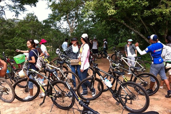 Cycling the Ruined Temples: Private Bicycle Tour of Angkor Wat, Bayon & Ta Prohm photo 2