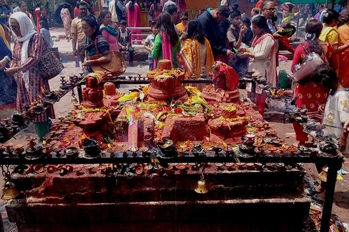 Private Half-Day Budhanilkantha Temple Tour — Kathmandu’s Reclining Vishnu photo 2