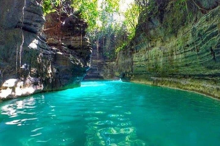 Two-Day West Georgia Adventure: Caves, Canyons & Waterfalls from Tbilisi