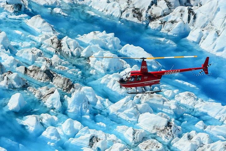 Helicopter Glacier Landing from Anchorage — 1‑Hour Chugach Flight with Ice Exploration photo 2