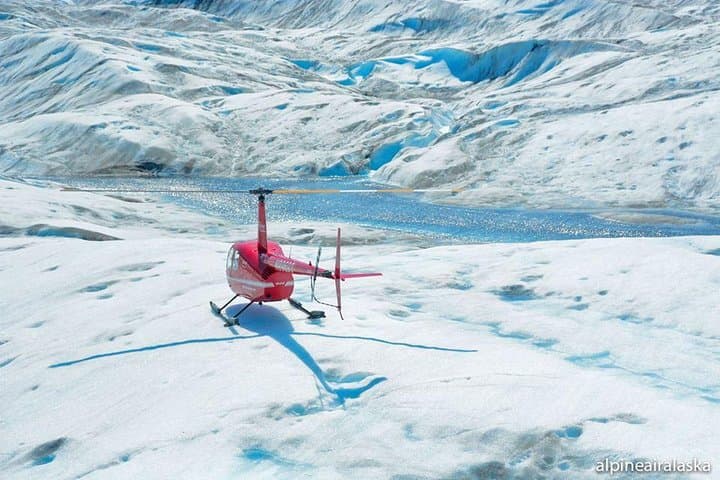 Helicopter Glacier Landing from Anchorage — 1‑Hour Chugach Flight with Ice Exploration photo 6