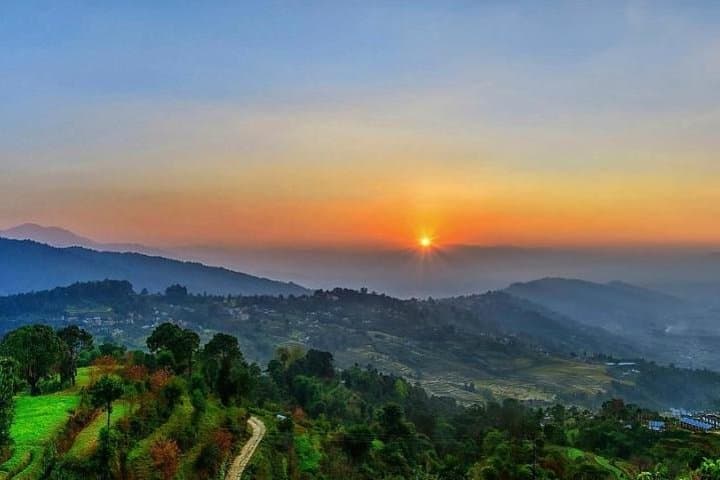 Nagarkot Sunrise Hike: Panoramic Himalayan Views & Bhaktapur Village Walk