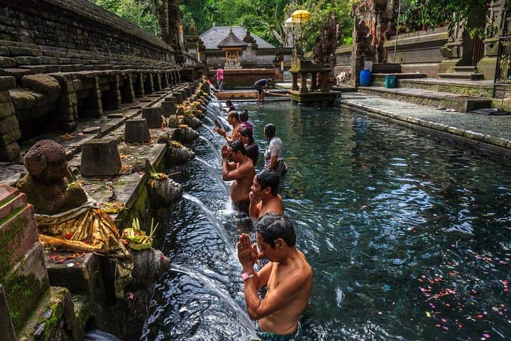 Cultural Ubud Ride: 25–30 km Cycling Tour of Ubud Temples, Rice Fields & Waterfall photo 1
