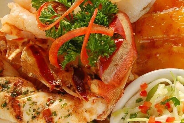 Taste the Real Nassau: Authentic Bahamian Food & History Walking Tour photo 2