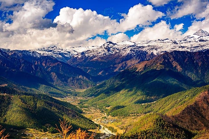 7-Day Bhutan Cultural & Hike Tour — Tiger’s Nest, Punakha & Haa Valley