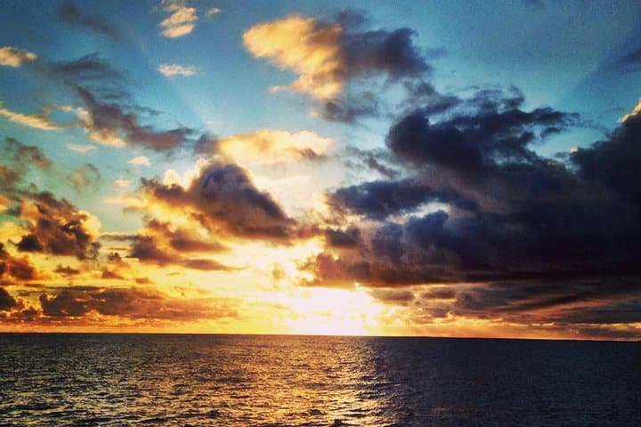 Na Pali Coast Sunset Snorkel Tour: Exploring Kauai’s Dramatic Shoreline Aboard the Lucky Lady photo 4