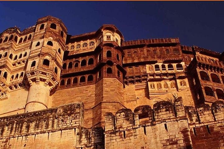 15-Day Private Rajasthan & Taj Mahal Tour from Delhi: Forts, Lakes and Desert Safaris photo 2
