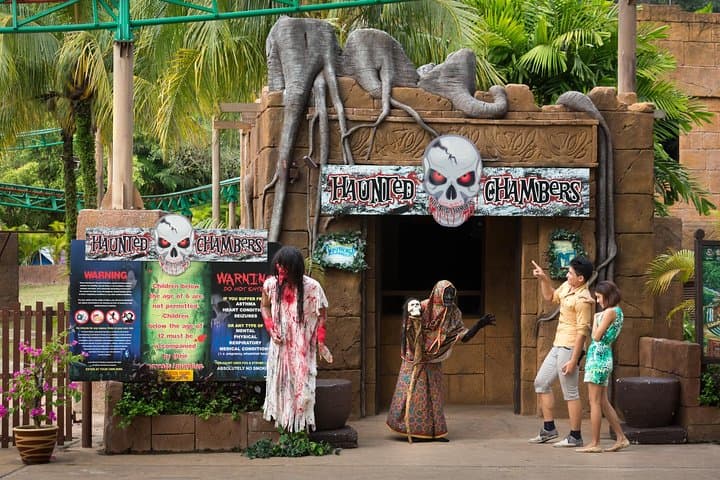 Lost World of Tambun Day Trip: Ipoh Waterpark, Hot Springs & Amusement Park from Kuala Lumpur photo 5