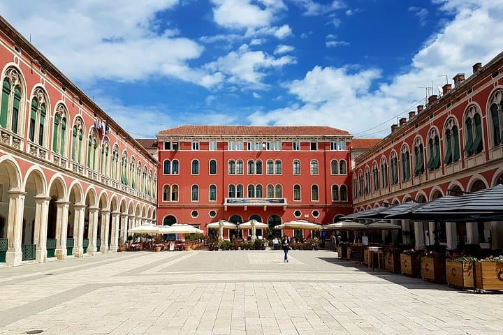 5-Day Croatia Road Trip: Dubrovnik to Zagreb with Plitvice, Split & Pelješac photo 5