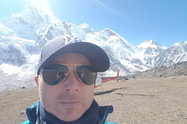 Everest Helicopter Landing Tour to Kala Patthar — Kathmandu Day Flight with Landing
