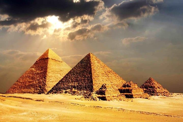 Pyramids of Giza and Egyptian Museum Private Tour — Full-Day Cairo Excursion photo 1