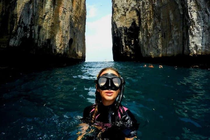 8-Day Galapagos on a Budget: Snorkel Kicker Rock, Swim with Sea Lions & Explore Isabela photo 2