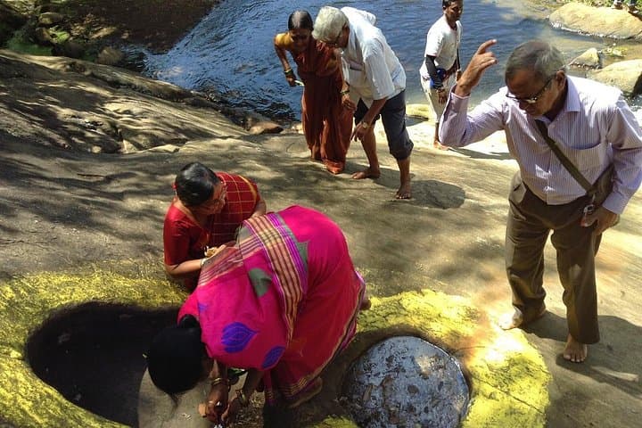 Ramayana Trail in Nuwara Eliya: Seetha Devi’s Captive Life Full-Day Cultural Drive photo 2