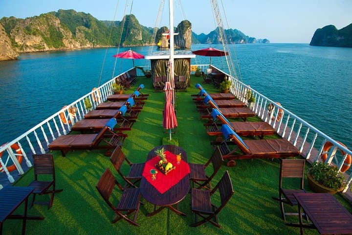 Halong Bay 2-Day Overnight Cruise: Kayak, Caves & Sunrise photo 6