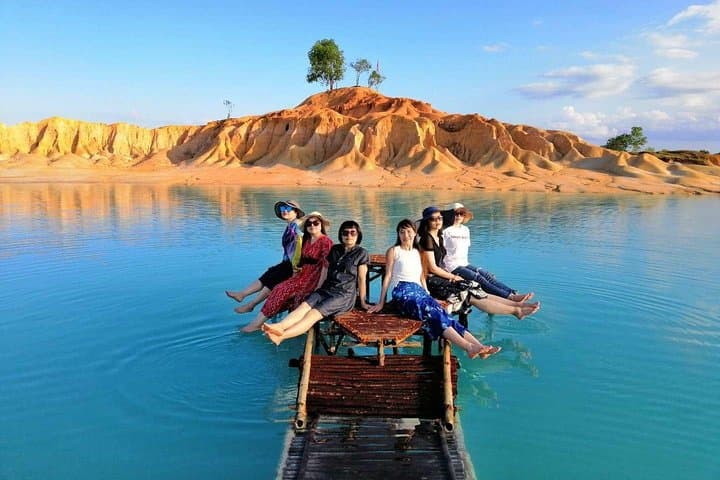Bintan Sand Dunes & Blue Lakes Day Tour — Gurun Pasir Busung Experience photo 3