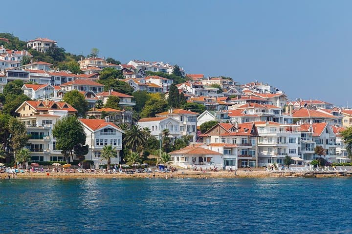 Daily Princes' Islands Tour from Istanbul: Buyukada & Heybeliada photo 3