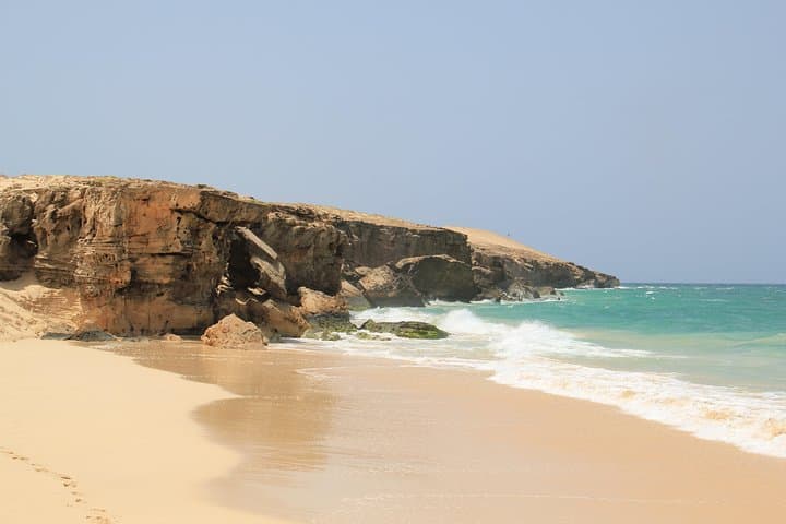 Santa Monica No Stress Tour — Boa Vista Dunes, Caves & Beach Stops photo 3