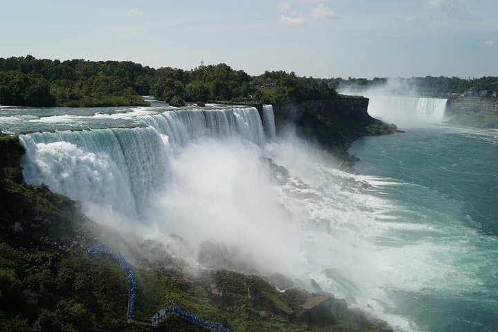 2-Day Niagara Falls Tour from Boston — Night Fireworks & Maid of the Mist photo 3